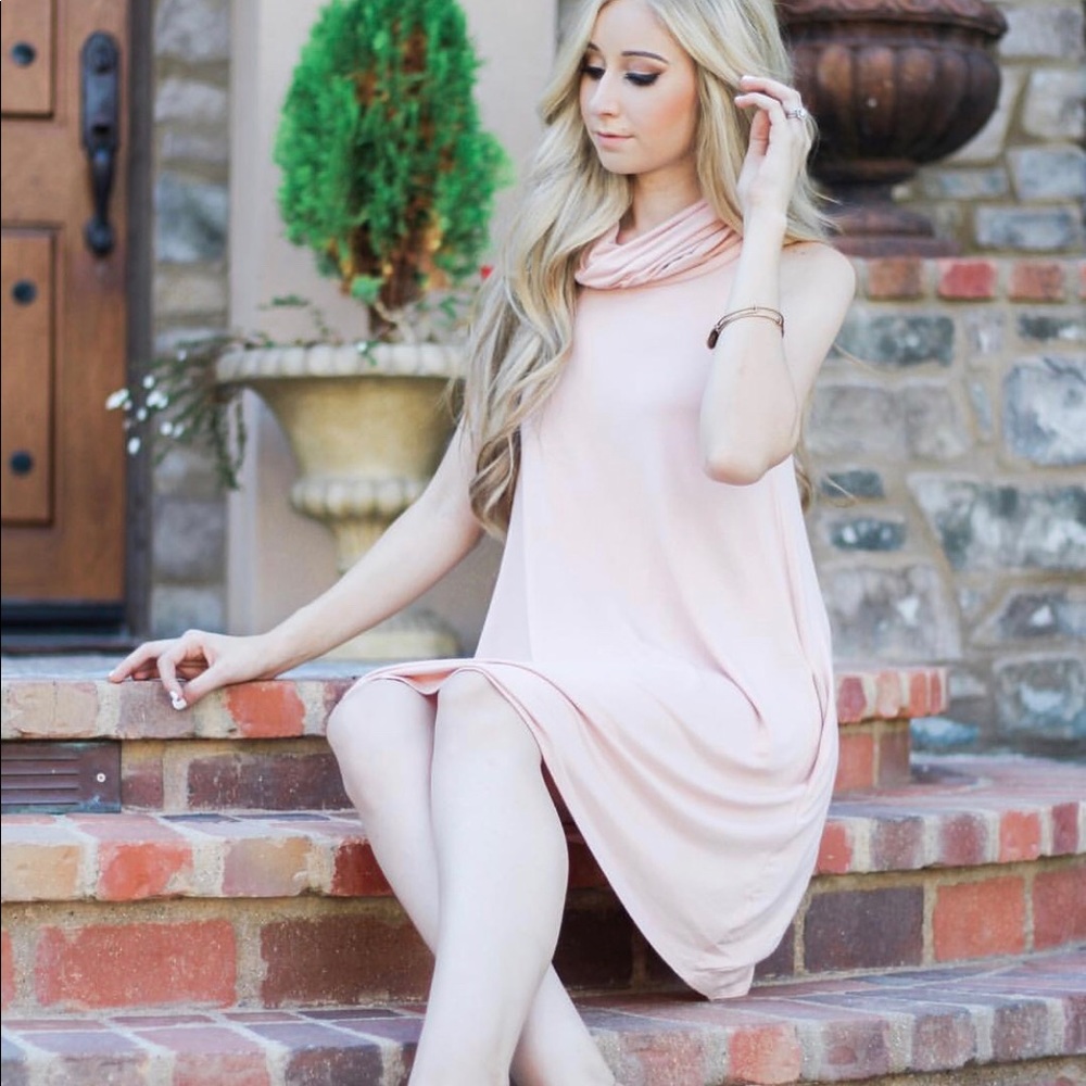 Pink dress
